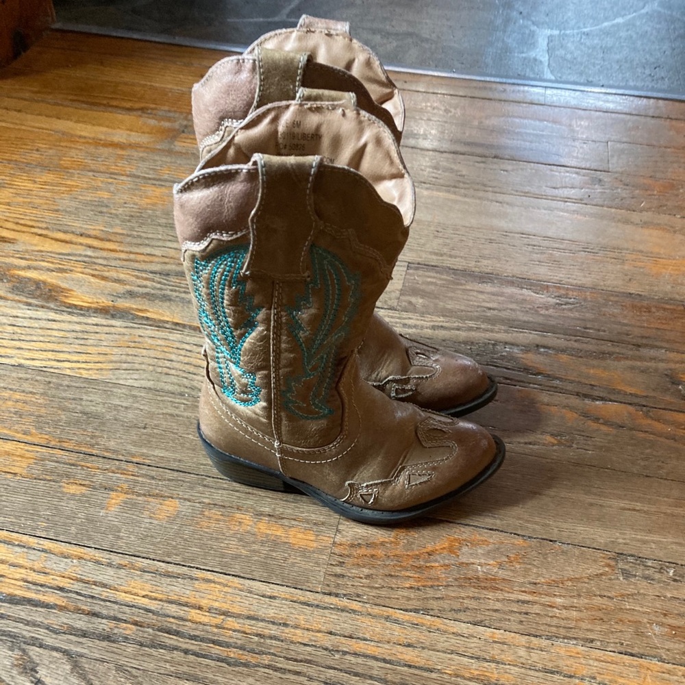 Girls western boots